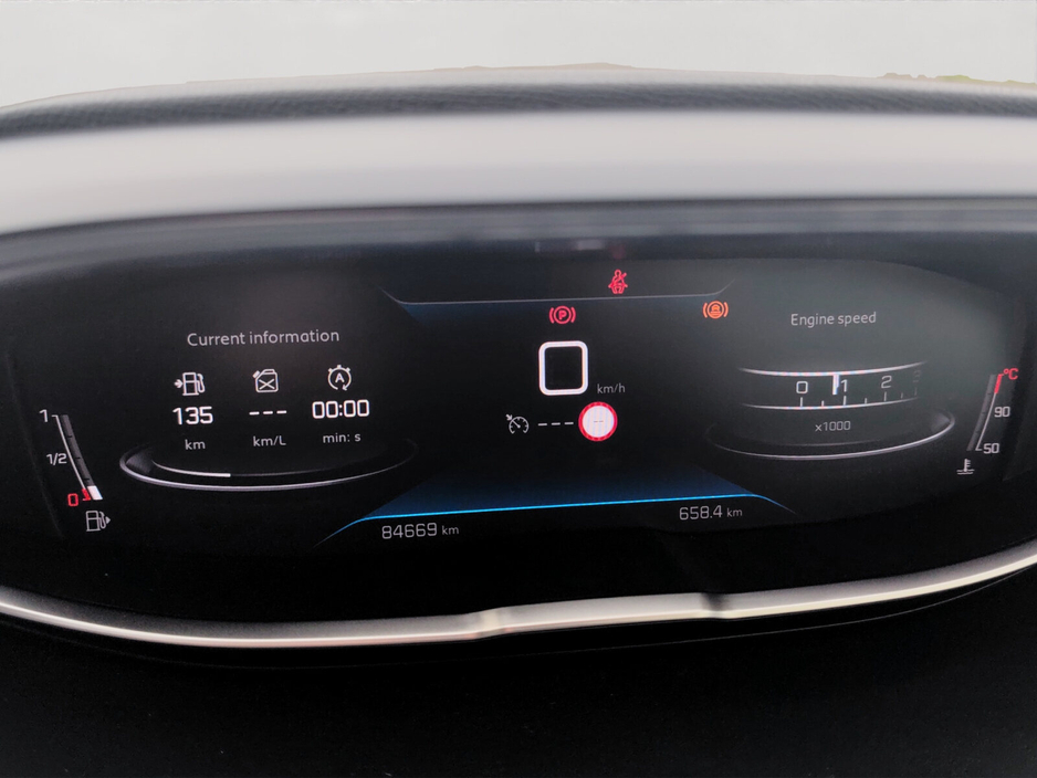 2023 Peugeot 5008 - image 11