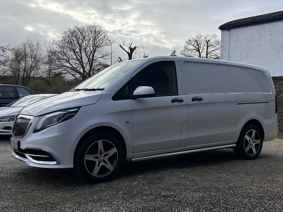 2023 Mercedes-Benz Vito - image 7