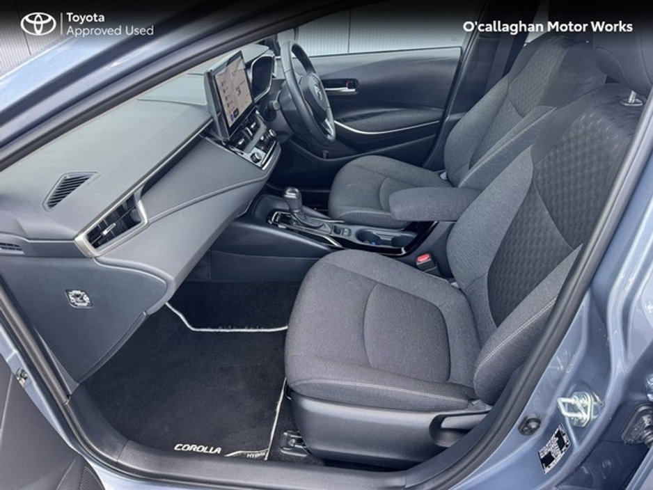 2023 Toyota Corolla - image 11