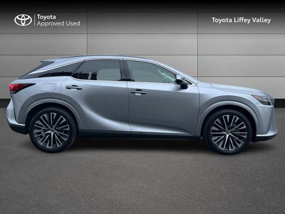 2024 Lexus RX 450 h - image 3