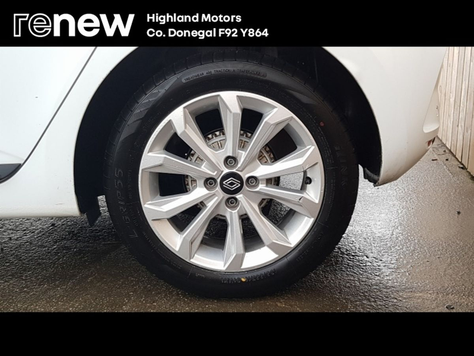 2025 Renault Clio TCe 90 DFull Evolution €23,900