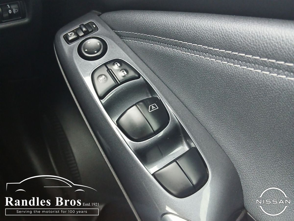 2021 Nissan Juke - image 19