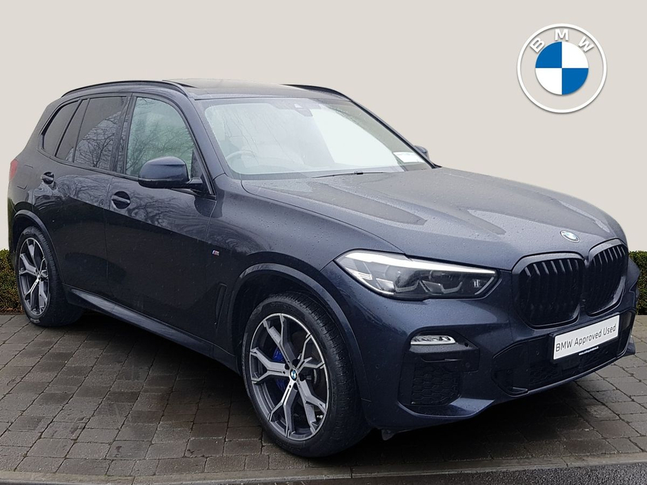 2021 BMW X5 - image 2