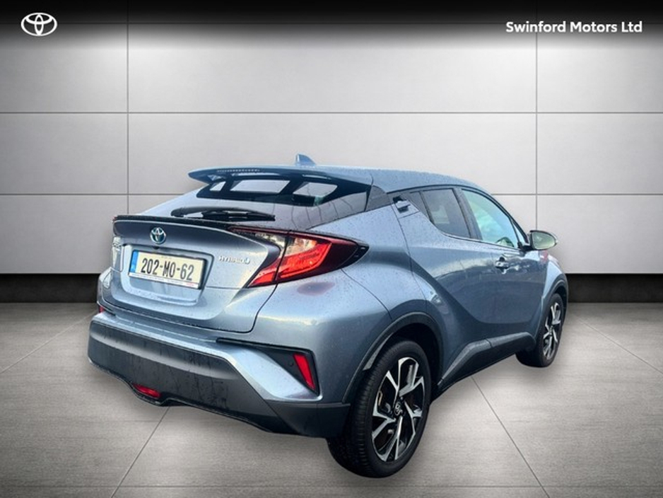 2020 Toyota C-HR - image 2