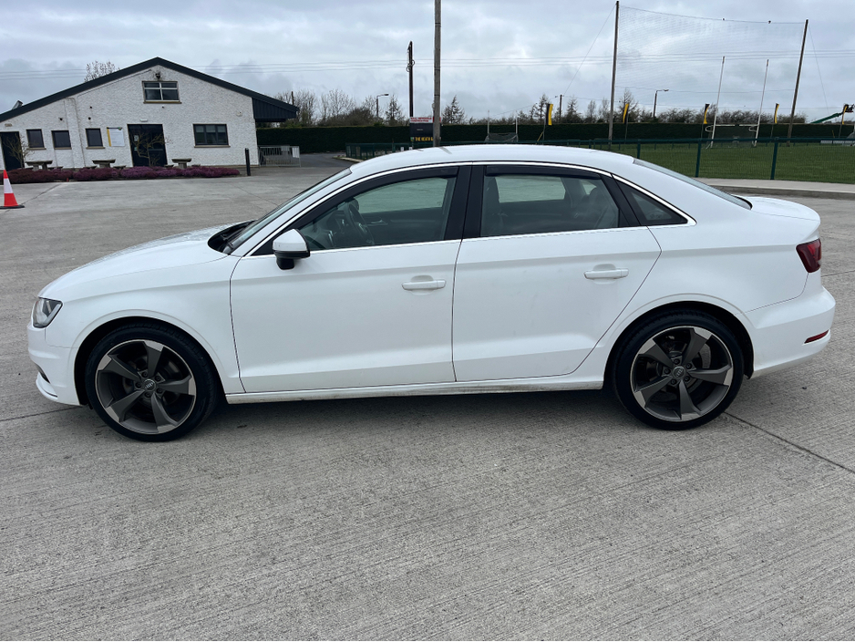 2016 Audi A3 - image 5