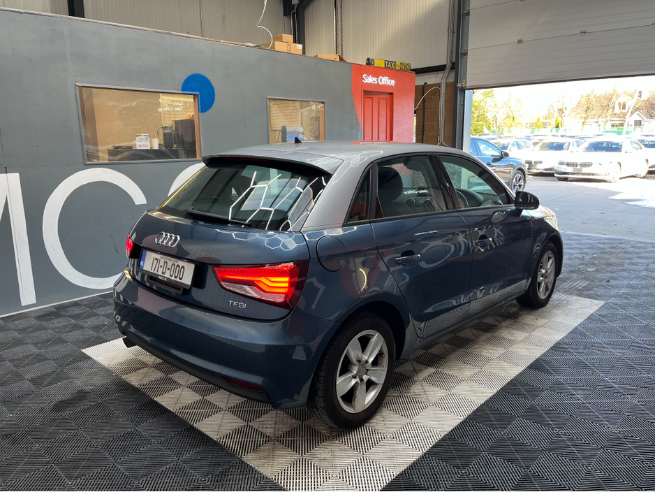 2017 Audi A1 - image 2