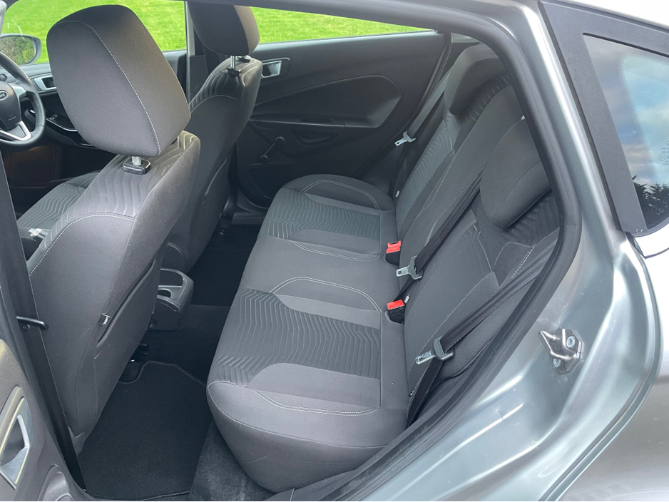 2013 Ford Fiesta 1.25 ZETEC 82PS 5DR ARGENTO €5,950