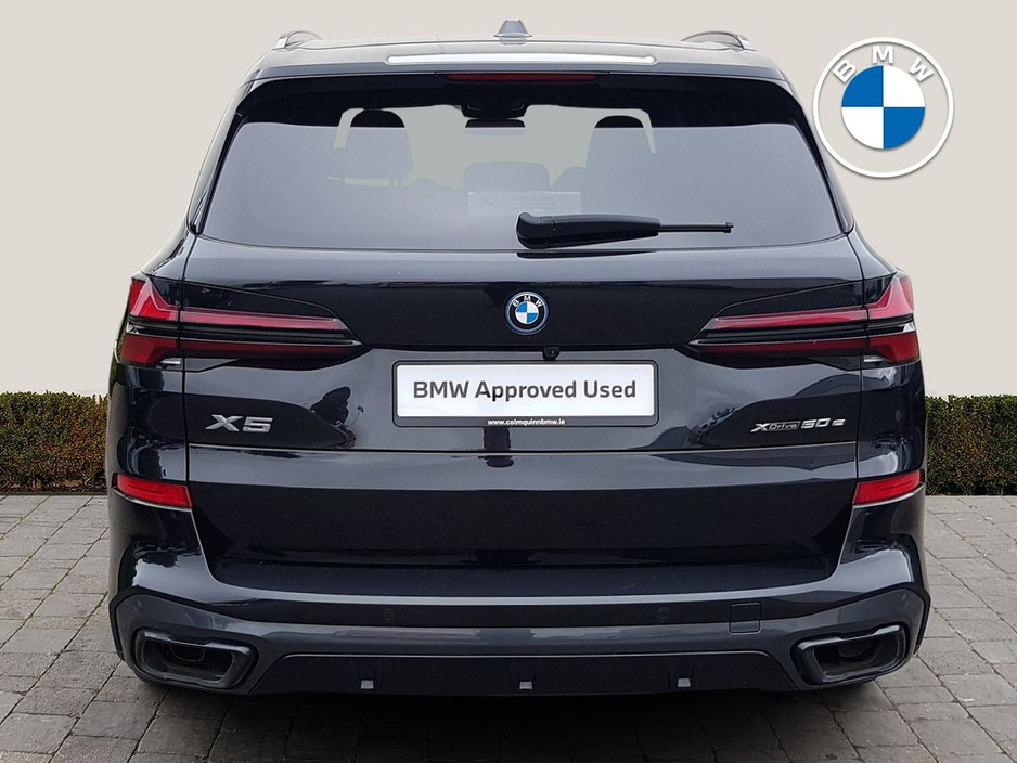 2023 BMW X5 - image 12