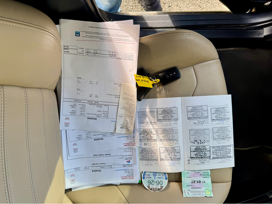 2017 Toyota Rav4 - image 22