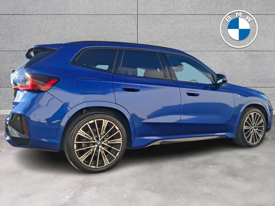 2025 BMW iX1 xDrive30 M Sport €48,950