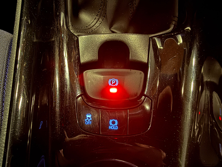 2018 Toyota C-HR 1.2 TURBO PETROL LUNA SPORT €17,900