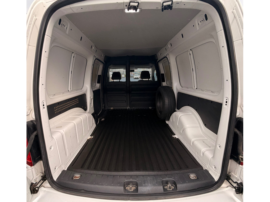 2019 Volkswagen Caddy 102HP €12,601