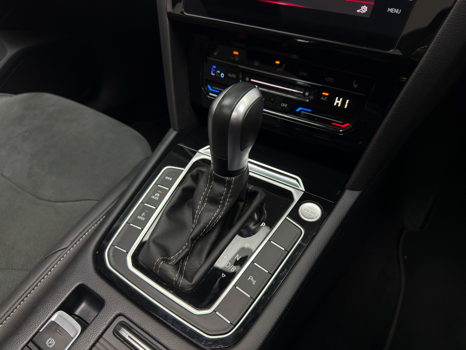 2024 Volkswagen Arteon R LINE 1.4TSI PHEV DSG *PAN ROOF* €41,990