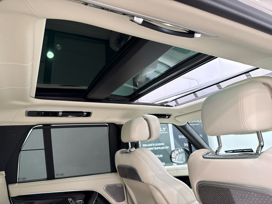 2024 Land Rover Range Rover Sport - image 21