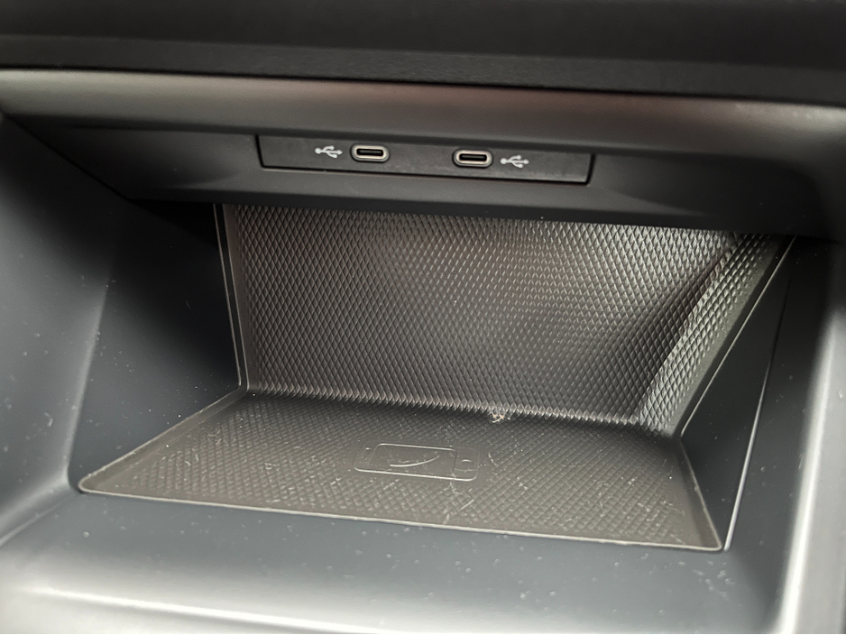 2021 Volkswagen Golf - image 17