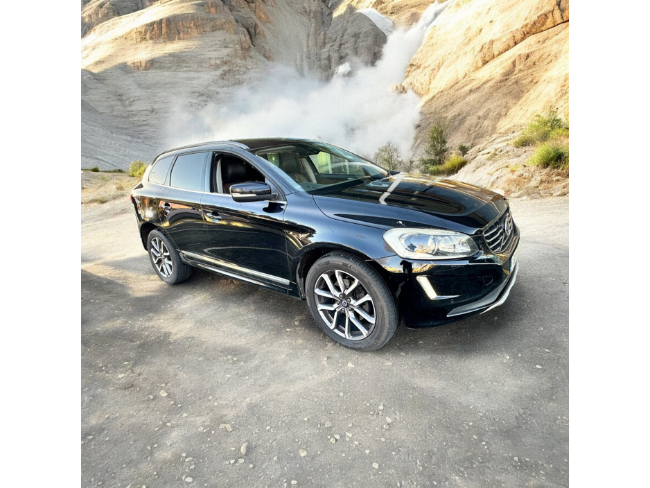 2016 Volvo XC60 D4 (190hp) FWD SE LUX Geartronic €12,888
