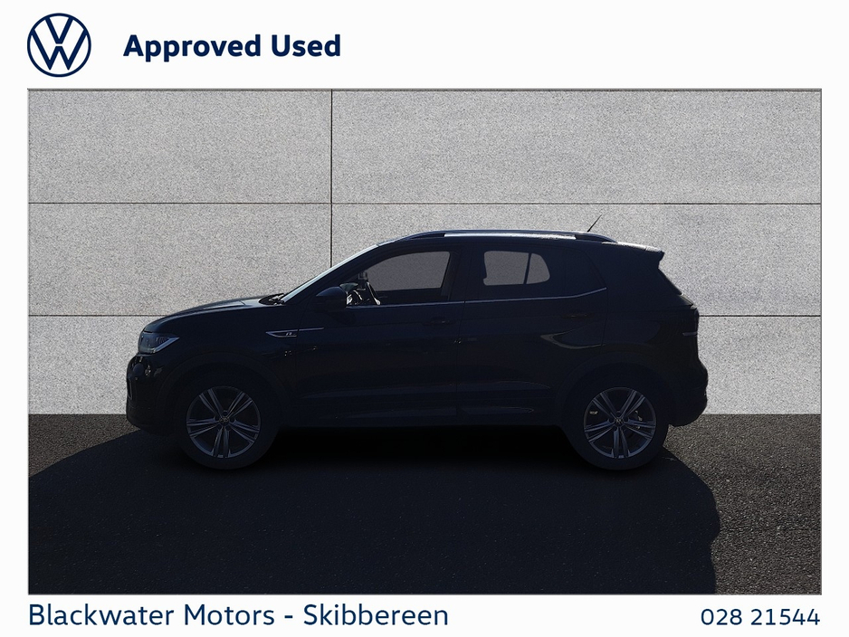 2023 Volkswagen T-Cross - image 6