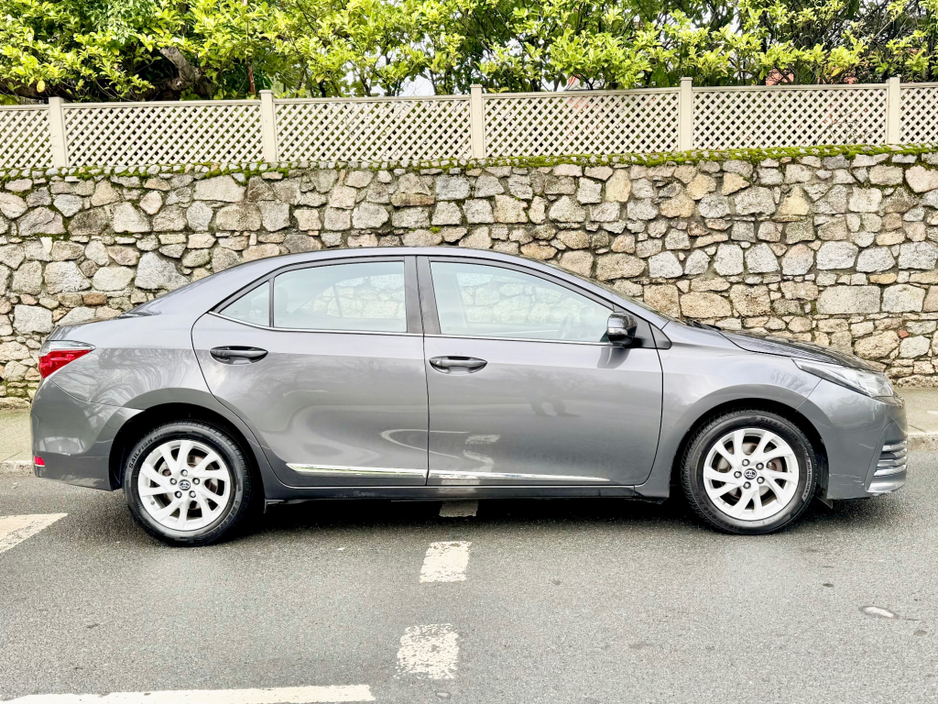 2017 Toyota Corolla 1.4 D-4D LUNA 4DR €12,900