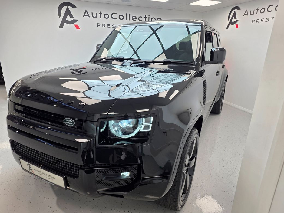 2025 Land Rover Defender *P300E HSE X-DYNAMIC*ONLY 3K MILES*AIR SUSPENSION* €106,950