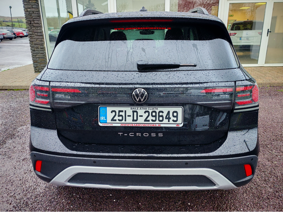 2025 Volkswagen T-Cross - image 8