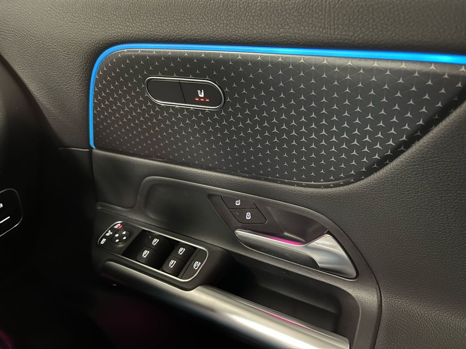 2026 Mercedes-Benz GLA Class 180d Progressive - 18 Inch Alloys - Reversing Camera - Ambient Lighting - Sat Nav - Climate Control - Heated Seats - Keyless Start - Apple CarPlay/Android Auto €60,760