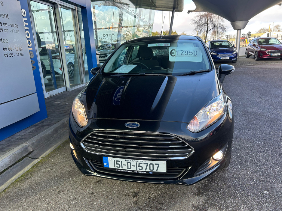 2015 Ford Fiesta - image 4