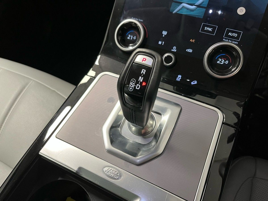 2021 Land Rover Range Rover Evoque - image 4