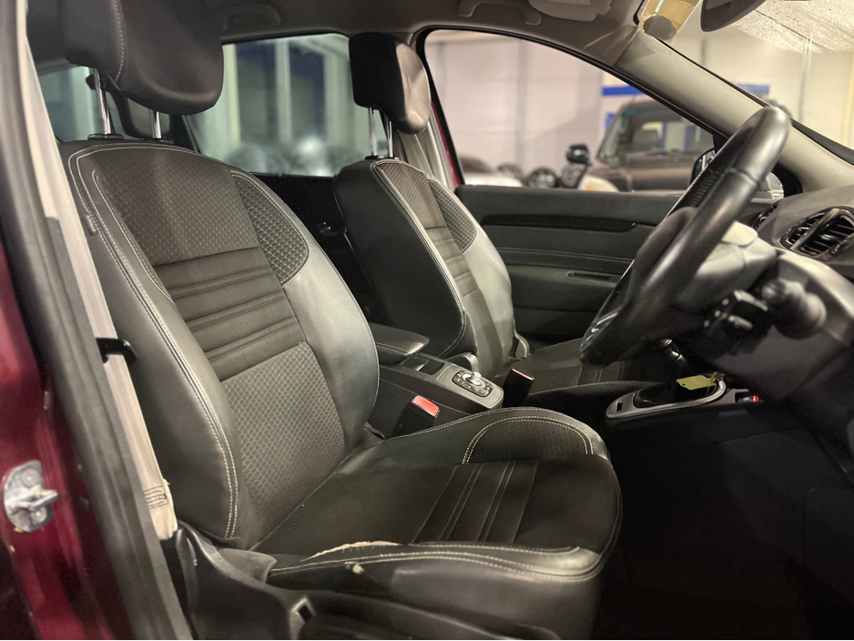 2014 Renault Grand Scenic 3 BOSE 1.5 DCI 110 Bhp 7 seater €6,950