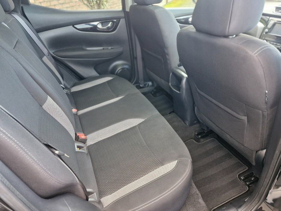 2018 Nissan Qashqai - image 30