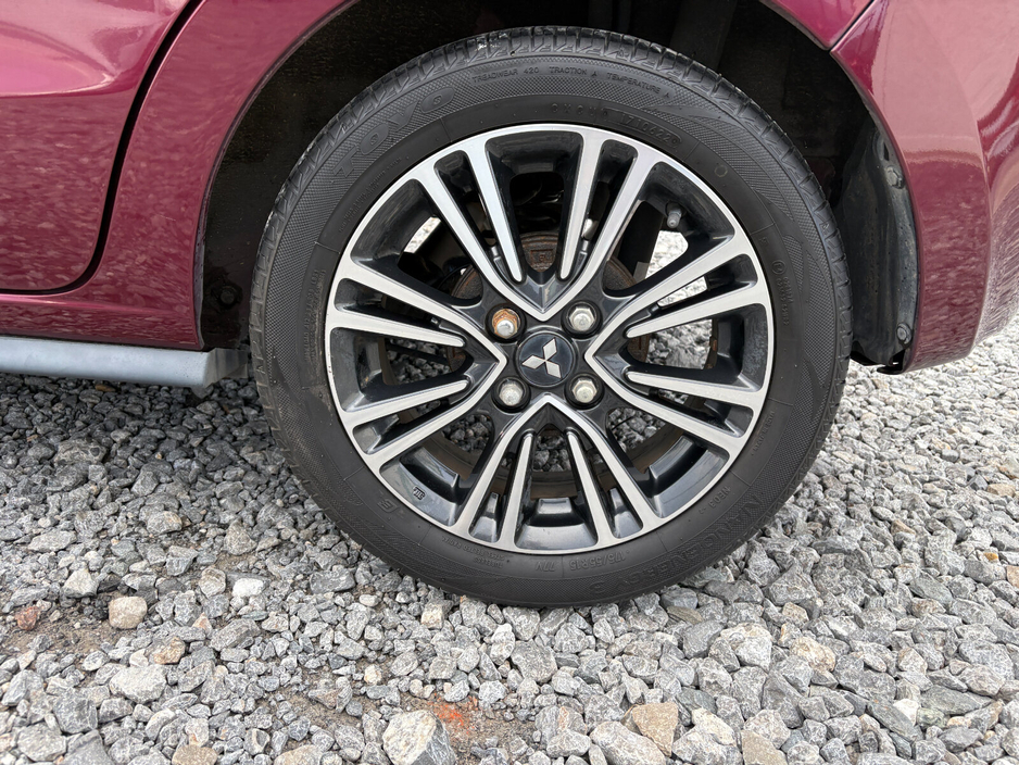 2017 Mitsubishi Mirage - image 22