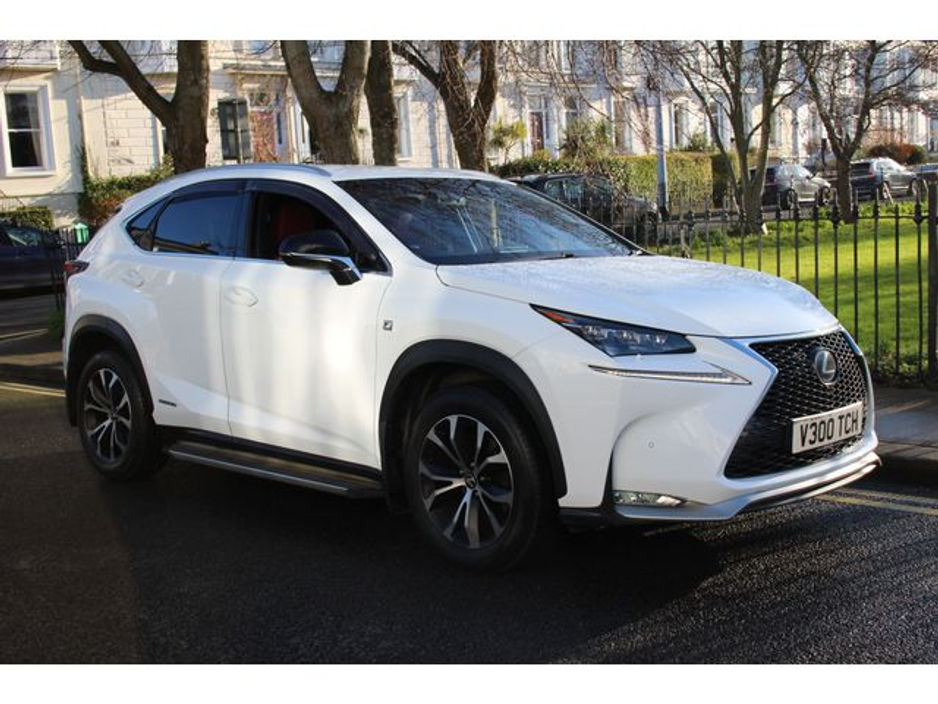 2016 Lexus NX 300 h - image 19
