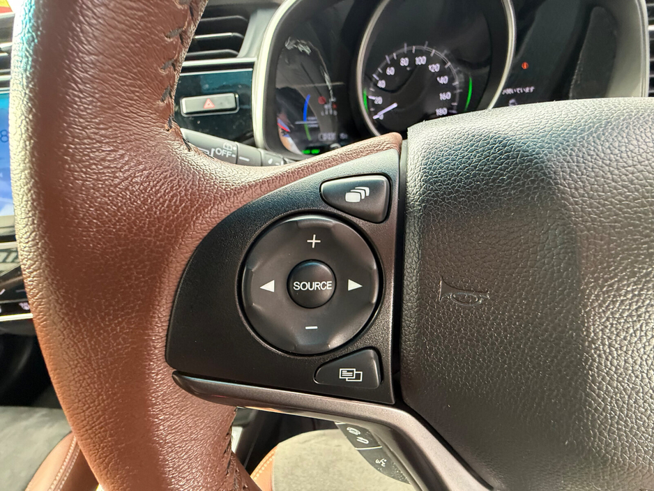 2017 Honda Fit - image 15