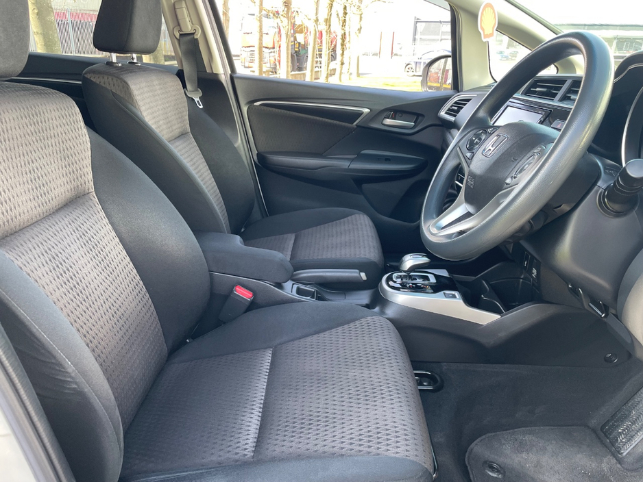 2018 Honda Fit - image 15