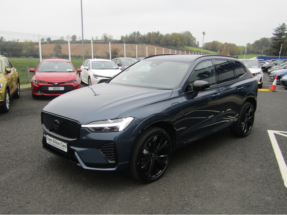 2026 Volvo XC60 - image 6
