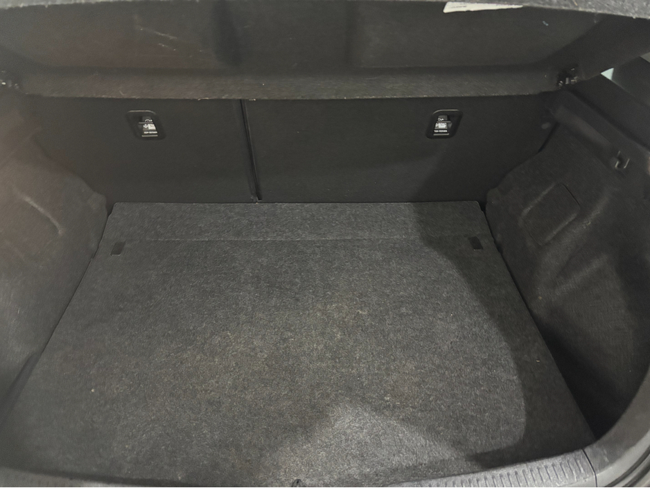 2017 Toyota Auris 1.3 VVT-I ACTIVE 100BHP 5DR**SAME DAY FINANCE ARRANGED**12 MONTHS WARRANTY** €13,950