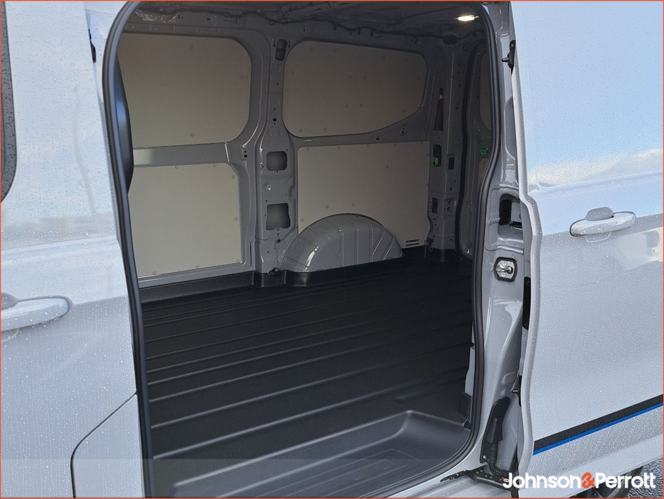 2026 Ford Transit Custom Sport 170PS Automatic €42,950