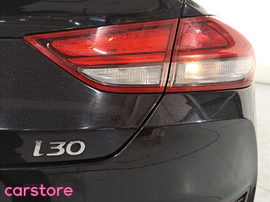 2019 Hyundai i30 - image 20