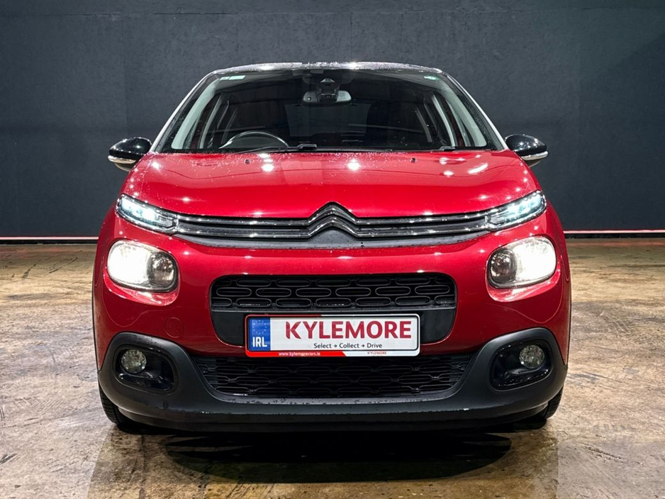 2019 Citroen C3 1.2 AUTOMATIC - RED/BLACK TWO TONE - FACTORY ALLOYS - REVERSE CAMERA - MULTI FUNCTION STEERING WHEEL - CRUISE CONTROL €12,950