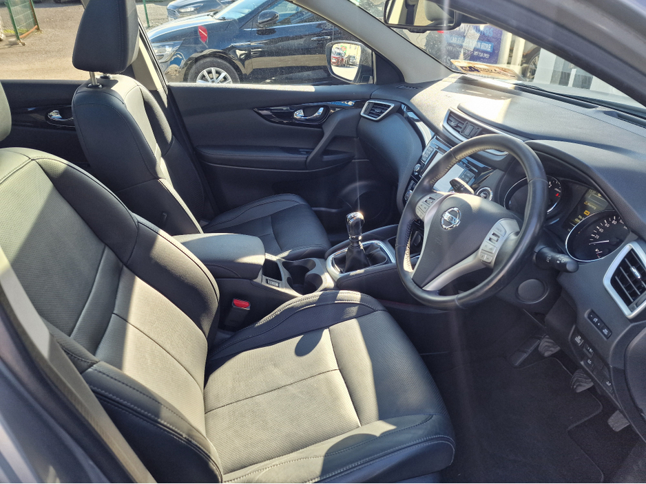 2017 Nissan Qashqai - image 14