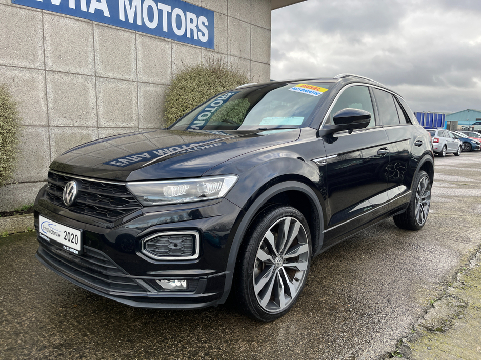 2020 Volkswagen T-Roc R-LINE AUTOMATIC 2.0 DIESEL //HALF LEATHER SEATS//KEYLESS ENRTY//ADAPTIVE CRUISE CONTROL//REVESE CAMERA// €25,950
