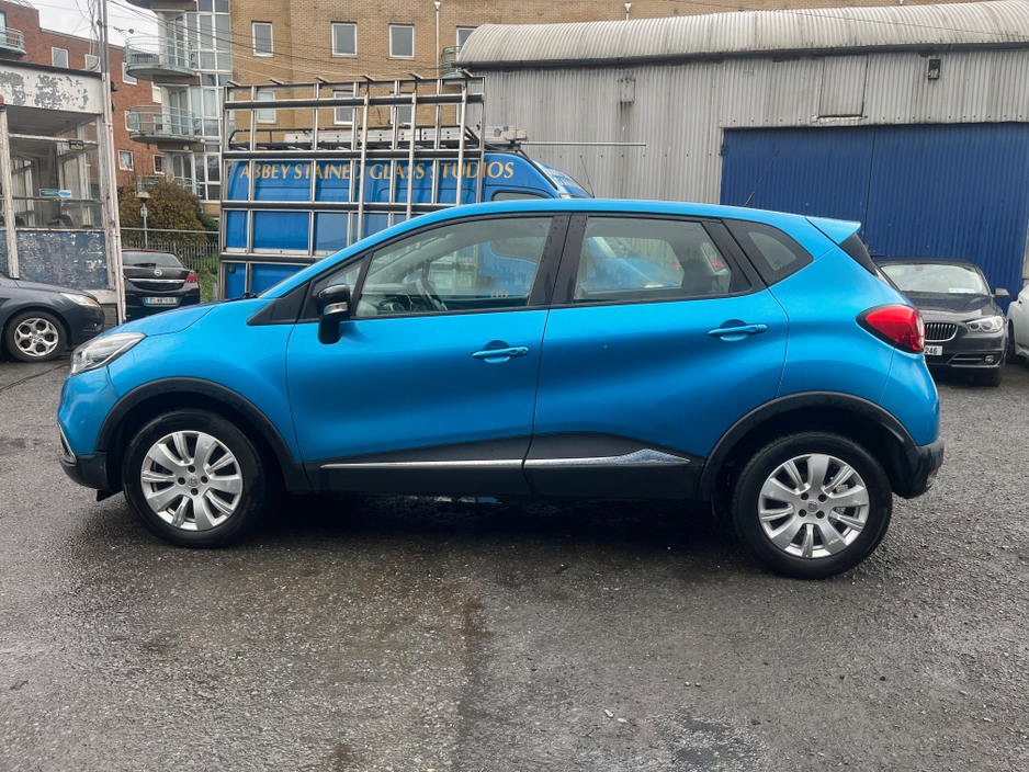 2016 Renault Captur - image 6