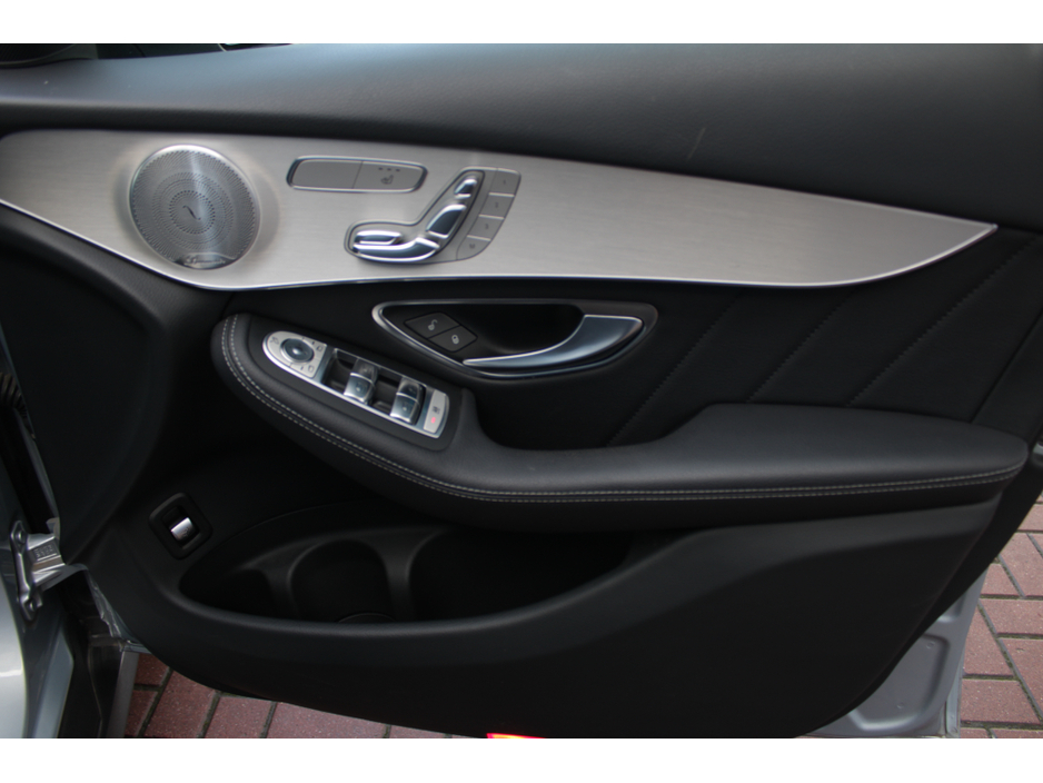 2019 Mercedes-Benz GLC Class GLC220D 4MATIC AMG SPORT 5DR ESTATE AUTOMATIC // AS NEW CONDITION THROUGHOUT // BUY WITH CONFIDENCE AA AND SIMI APPROVED DEALER 2026 // FINANCE ARRANGED // ALL TRADE INS WELCOME // €29,950