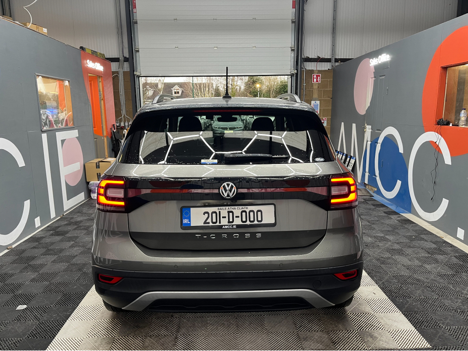 2020 Volkswagen T-Cross €21950! 2020 VOLKSWAGEN T-CROSS TSI FIRST 1.0 AUTOMATIC / CRUISE CONTROL / REVERSE CAMERA AND MORE €21,950