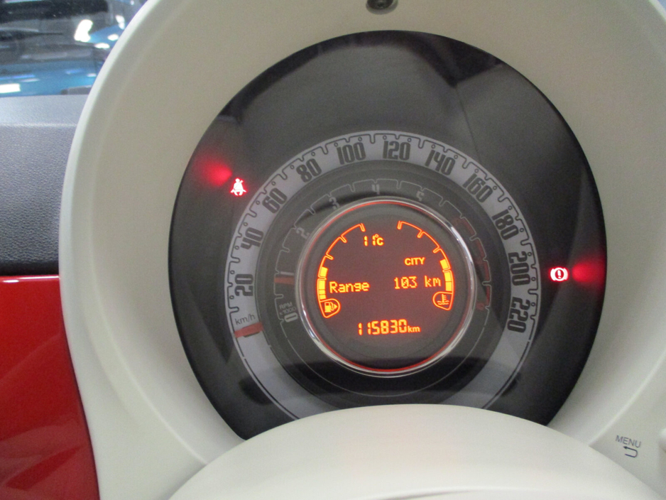 2018 Fiat 500 - image 15