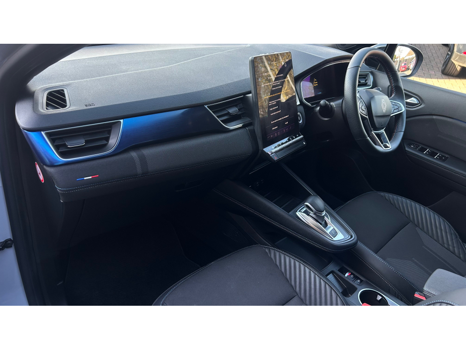 2025 Renault Symbioz - image 9