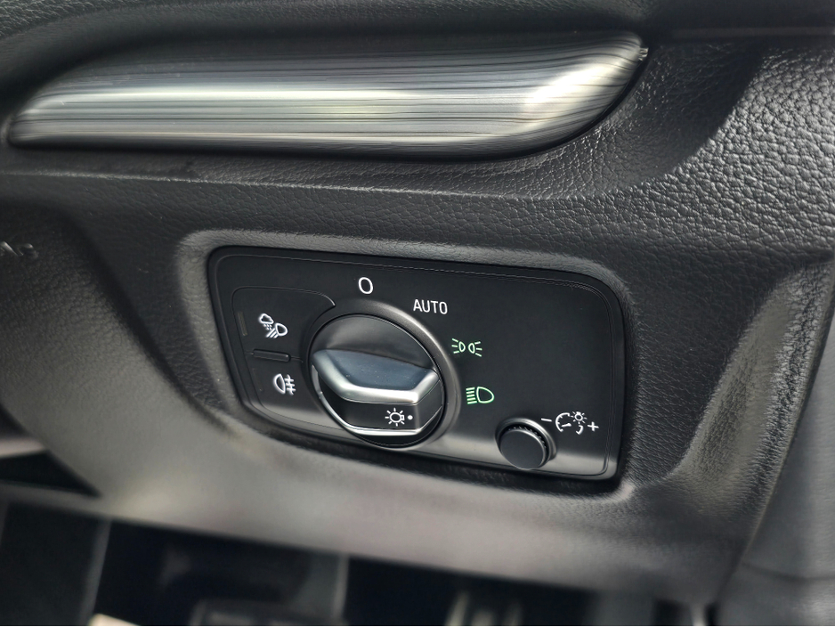 2018 Audi A3 ONLY 38,398KM ! 1.4 TFSI FULL LEATHER PACK VIRTUAL COCKPIT DASH  - REVERSING CAMERA / PARKING SENSORS - DRIVE MODE - SIMI DEALER - LOW ROAD TAX BAND SIMI MAIN DEALER - €21,950