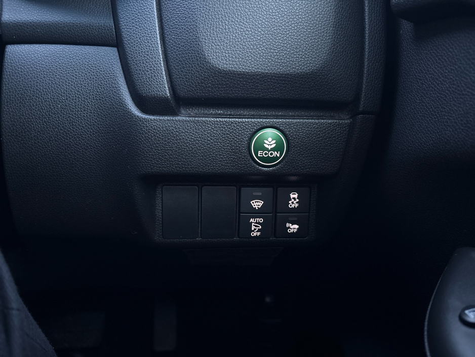 2017 Honda Fit 1.5L Petrol Hybrid Automatic €11,950