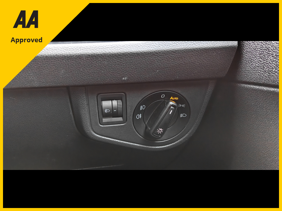 2022 Volkswagen Taigo 2022 R-LINE 1.0 TSI 110HP MANUAL 42,500 Kilometers €22,950