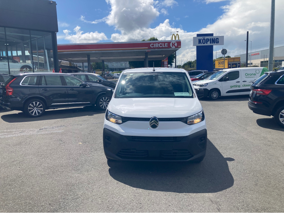 2026 Citroen Berlingo - image 21