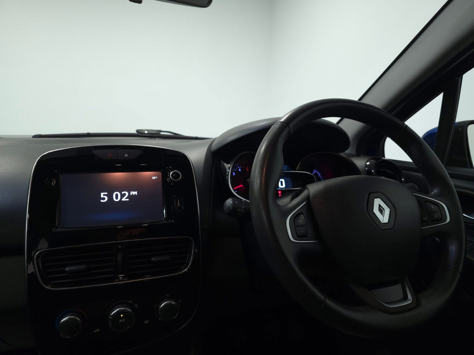 2017 Renault Clio  €10,950
